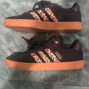 Adidas Women’s Black and Leopard Print Sneakers